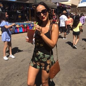 CUTE LINEN PINEAPPLE RUFFLE SHORTS